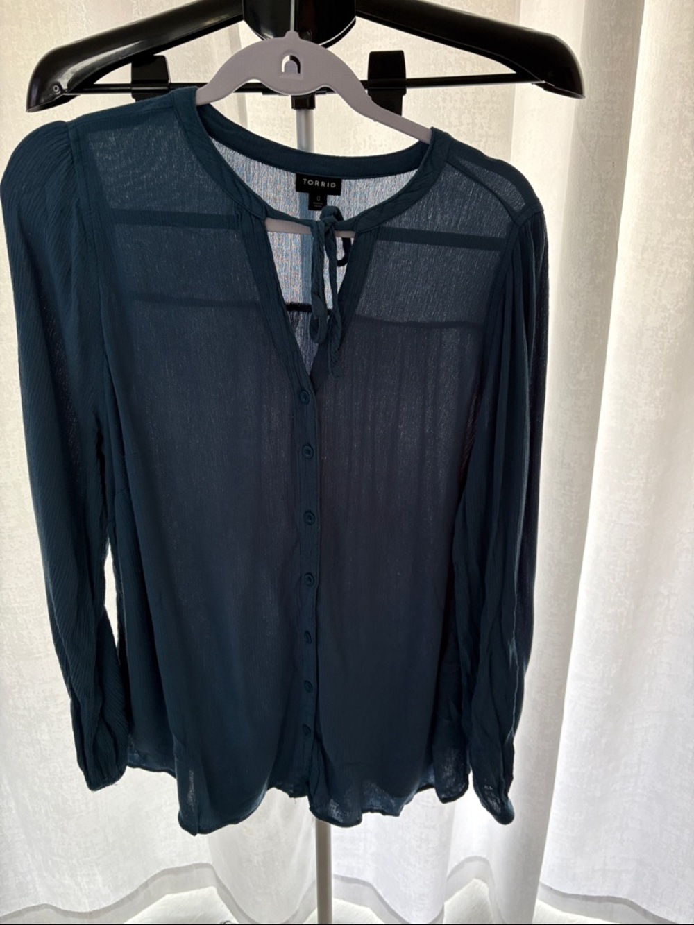 torrid sz 0 dark teal sheer button-front blouse with tie neck